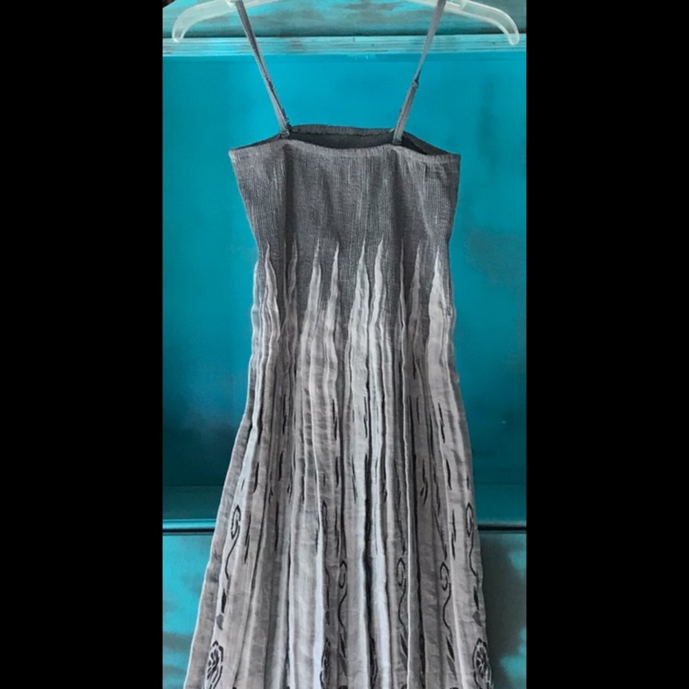 grey dress!